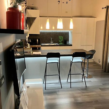 Benvenuti In Casa Peluca! Appartement Mestre Buitenkant foto