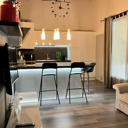 Benvenuti In Casa Peluca! Appartement Mestre Buitenkant foto