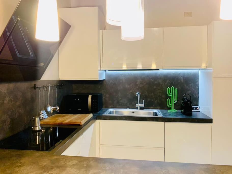 Benvenuti In Casa Peluca! Appartement Mestre Buitenkant foto