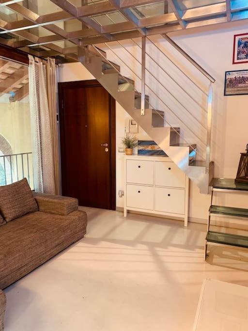 Benvenuti In Casa Peluca! Appartement Mestre Buitenkant foto